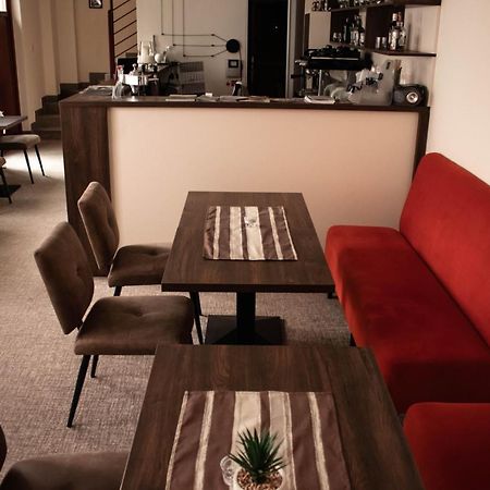 Penzion Tavel Presov Ngoại thất bức ảnh